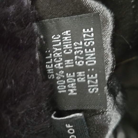 WEATHERPROOF Woman's Faux Fur Winter Hat One Size Black - Picture 5 of 6